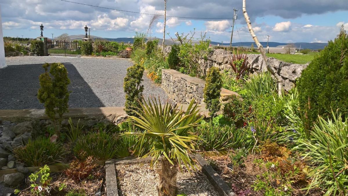 The Burren Art Gallery Built In 1798 Villa Tubber Bagian luar foto